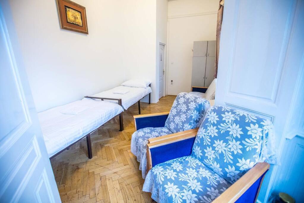 בודפשט Keleti Apartment City Center Big Flat Bedroom Private Use מראה חיצוני תמונה