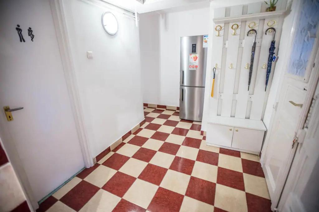 בודפשט Keleti Apartment City Center Big Flat Bedroom Private Use מראה חיצוני תמונה