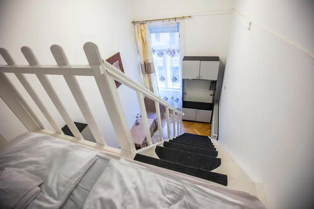 בודפשט Keleti Apartment City Center Big Flat Bedroom Private Use מראה חיצוני תמונה