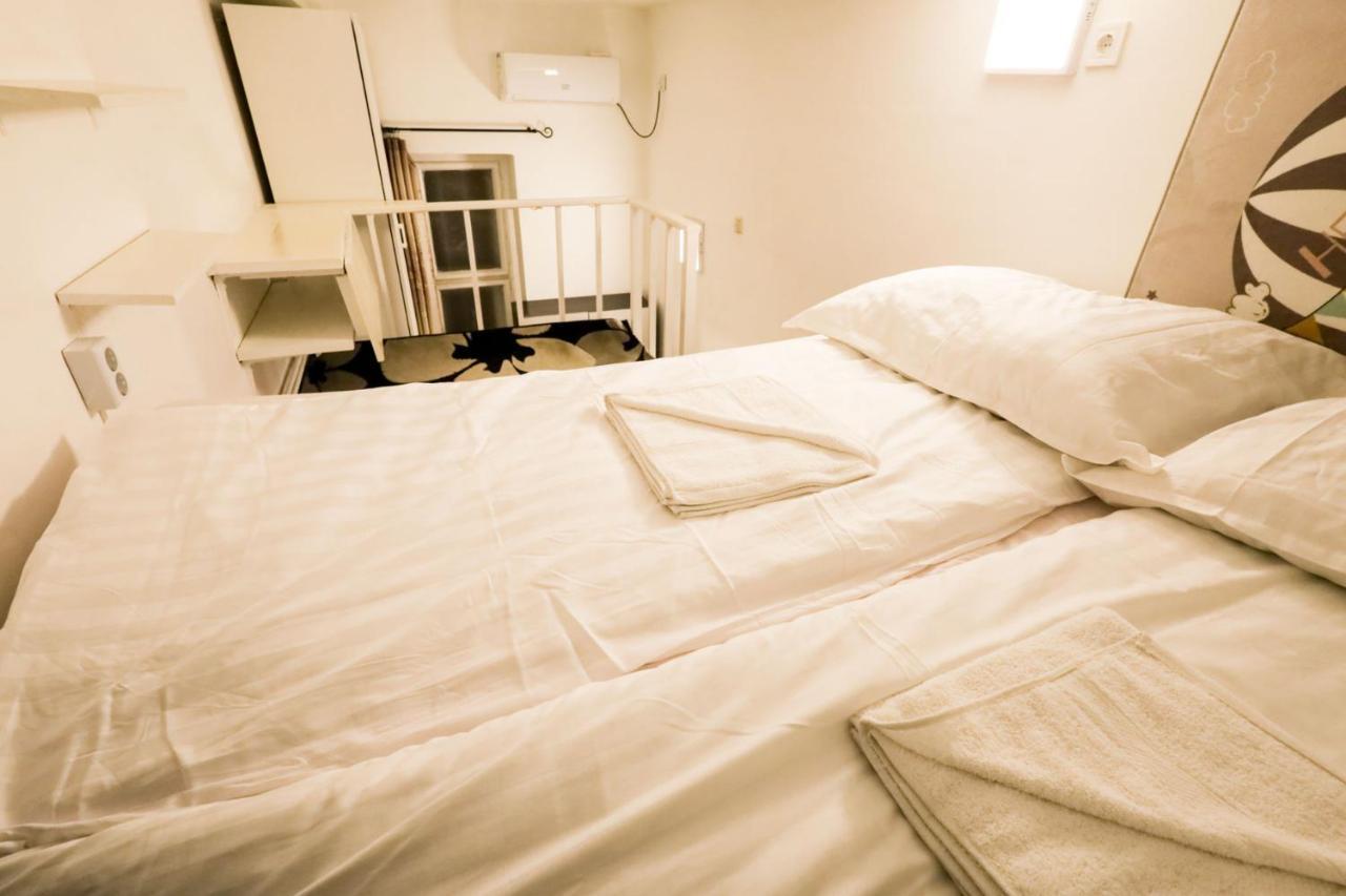 בודפשט Keleti Apartment City Center Big Flat Bedroom Private Use מראה חיצוני תמונה